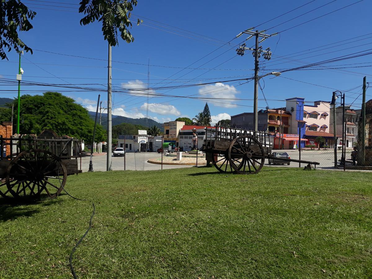 Ex-Hacienda La Ilusion Hotel Ocosingo Buitenkant foto